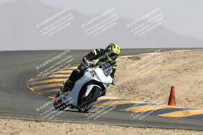 media/Mar-28-2022-Superbike Trackdays (Mon) [[b8603d0f67]]/Open Track Time/Turn 12/